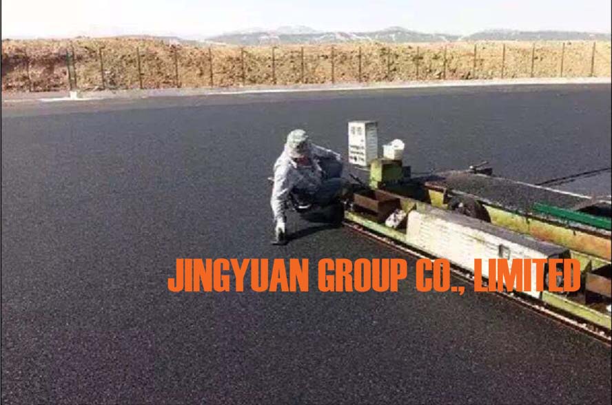 JYTP Series Wet Pour Rubber Paving Machine is Paving Rubber Playground Bottom Black SBR layer
