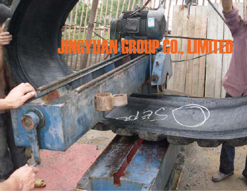 Working Photo of JYCD Series OTR Tire Amputator(OTR Tire Cutting Machine) from front