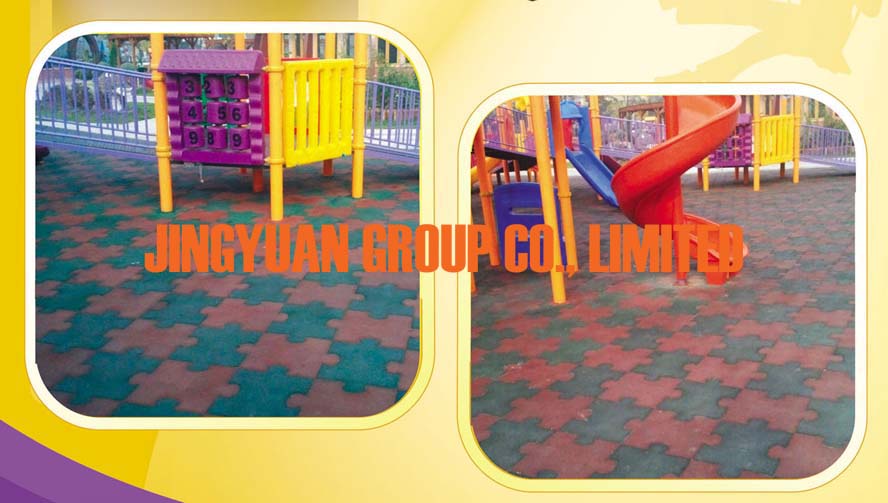 Rubber Floor Tile Used at Kids Playing Fields