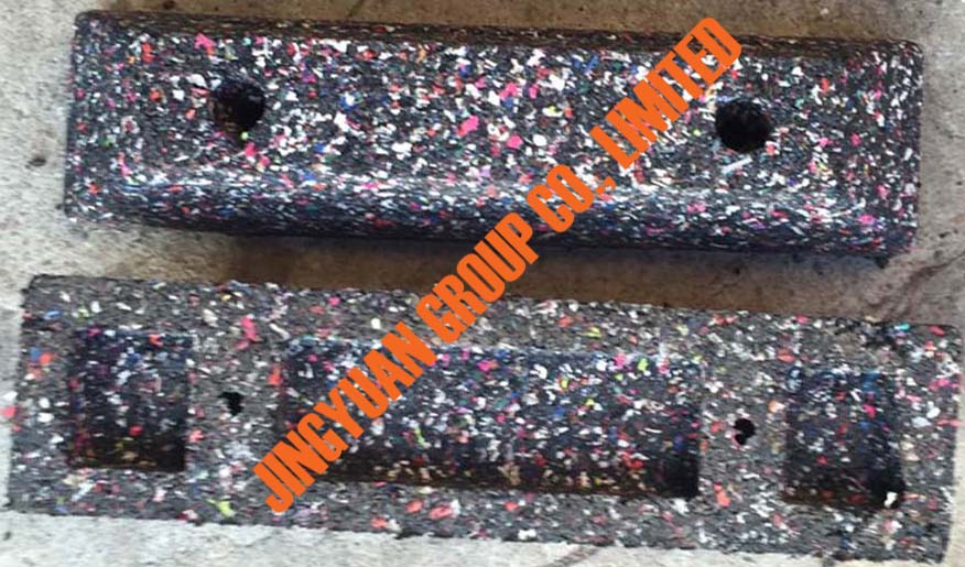Rubber Parking Curb Made by Rubber Granules Recycled From Cable Skin